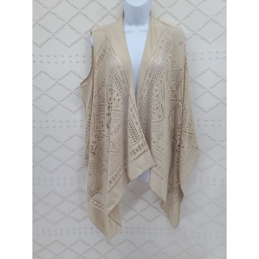Chico Travelers collection sleeveless kimono Size 1 (Med) Beige Vacay ready - Picture 2 of 7